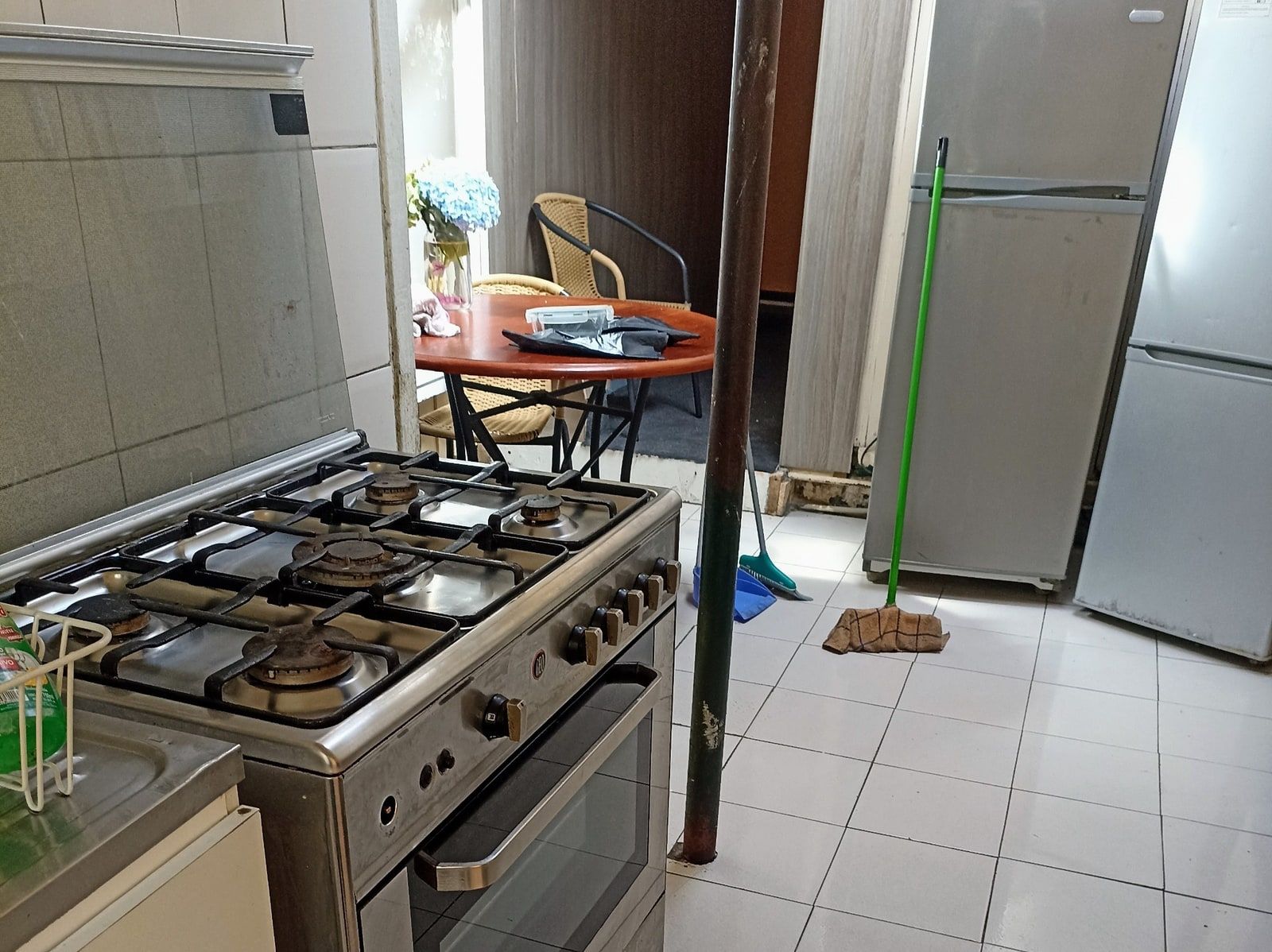 Cocina para huéspedes del sector B de Hostal Antonio Varas de Collao