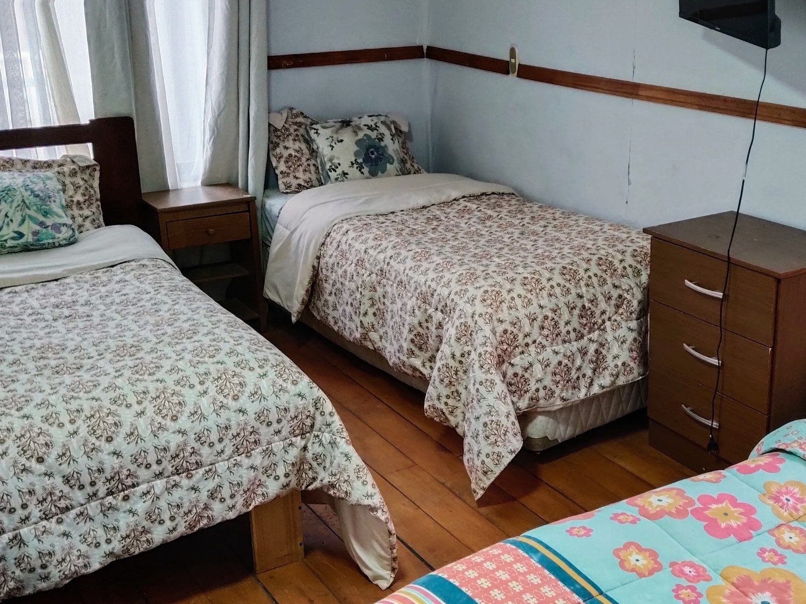Otra vista de la habitación A203 de Hostal Antonio Varas de Collao